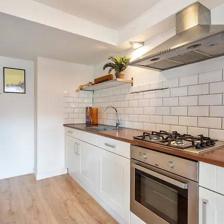 Family - Free Parking