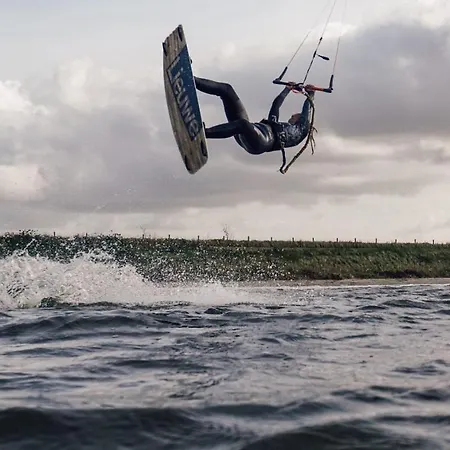 Family - Free Parking דירה זנדוורט