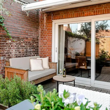 Oasis Escape Apartment *