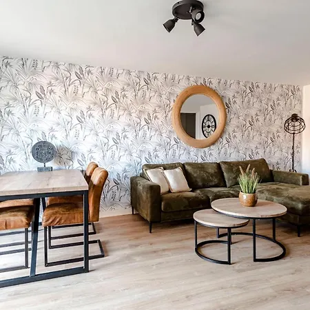 Apartment Oasis Escape
