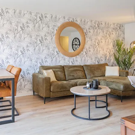 Family Garden Apartment * Зандфорт