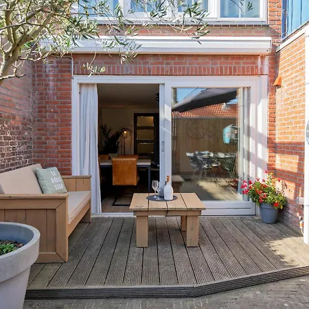 Family Garden Apartment Апартаменты *