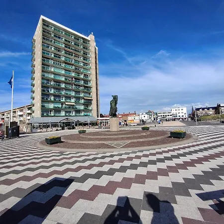 Family - Free Parking Zandvoort